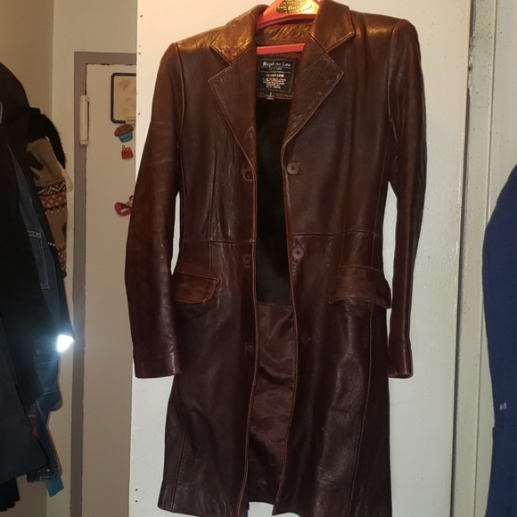 Coat - Picture 3 of 5
